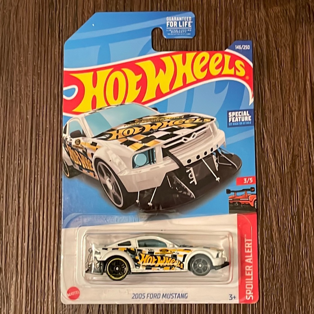2005 Ford Mustang Hot Wheels 2022
